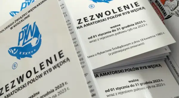 Ile kosztuje karta wędkarska dla emeryta? Sprawdź ulgi i ceny